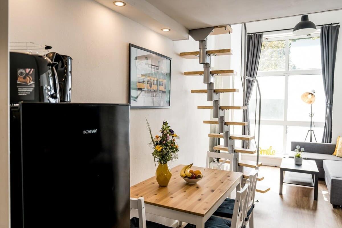 Industrial Loft In Mitte Appartement